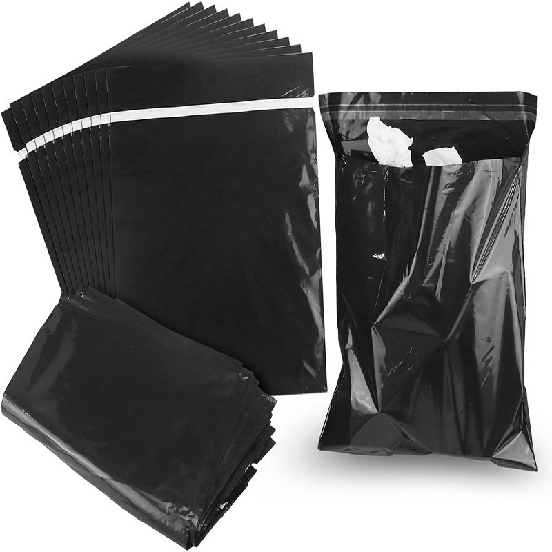 The black, convenient and biodegradable car garbage bag highlights the portable storage and environmentally friendly material characteristics.